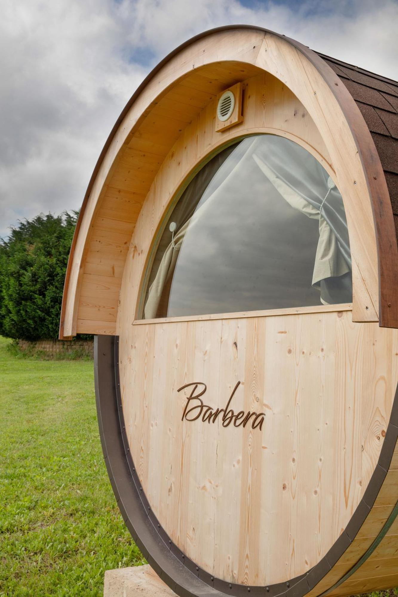 Notte Nella Botte Hotel Vignale Eksteriør billede